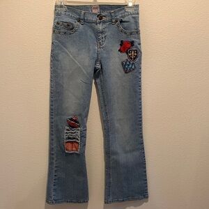Stuff by Hilary Duff  Girls Jeans. Super cute patches. Size 12.‌‌‌